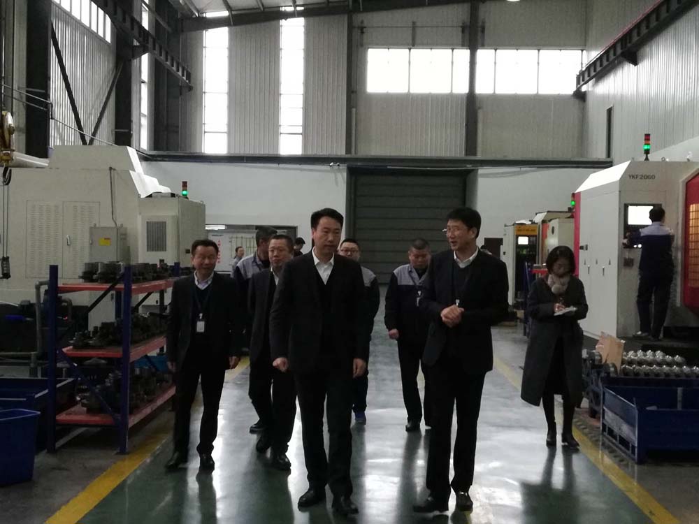 “新春走基层，共促开门红”