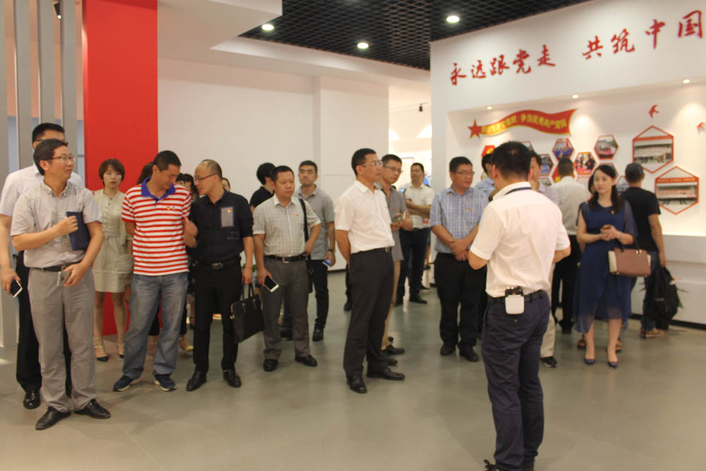 温职院领导一行参观九游会j9党建文化