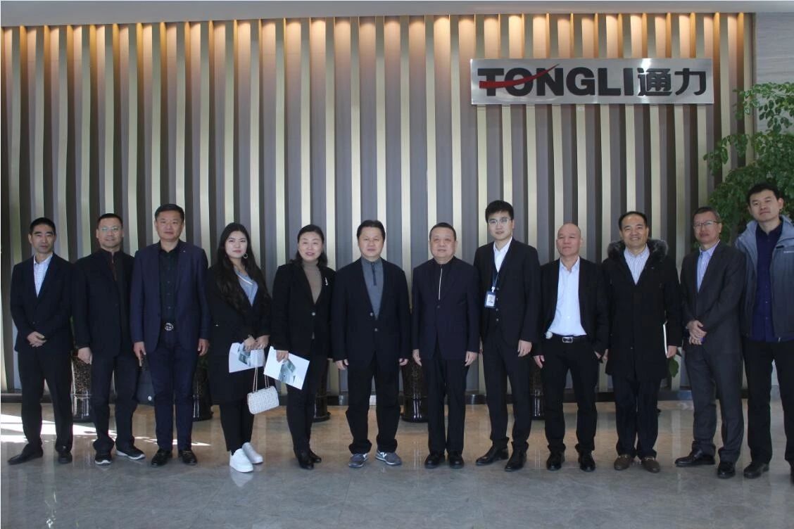 全国工商联调研组领导一行莅临九游会j9