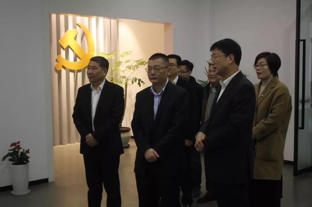 瑞安市委副书记、代市长秦肖来访九游会j9